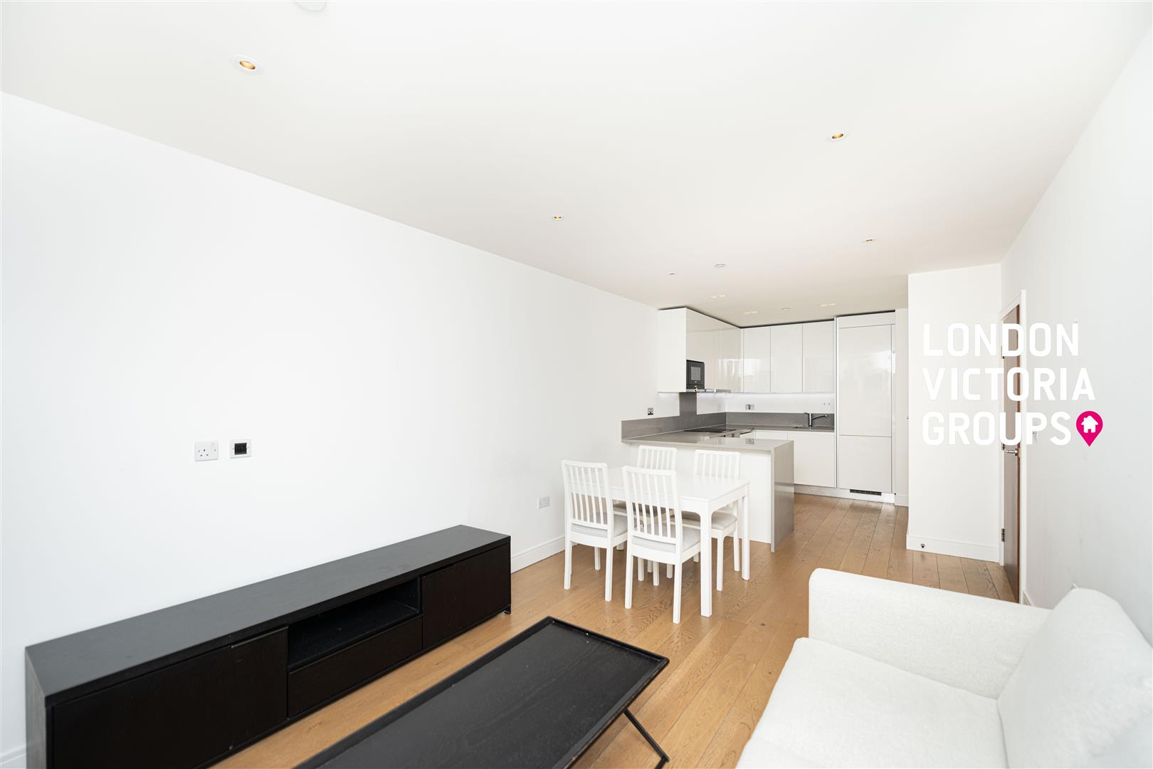 2 bed property in Dickens Yard, Longfield Avenue, London